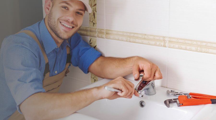 Handle or spout repair in Recluse, WY